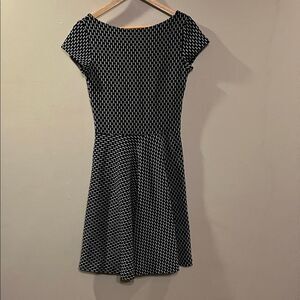 Leota Black and White Geometric Mini Dress